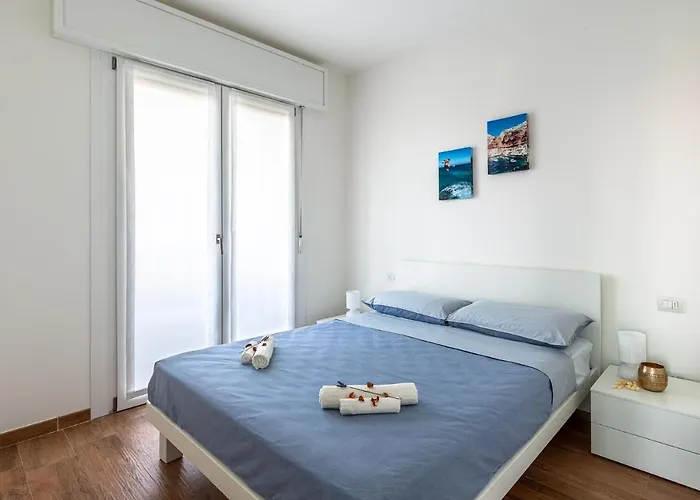 Panoramic Sea House דירה